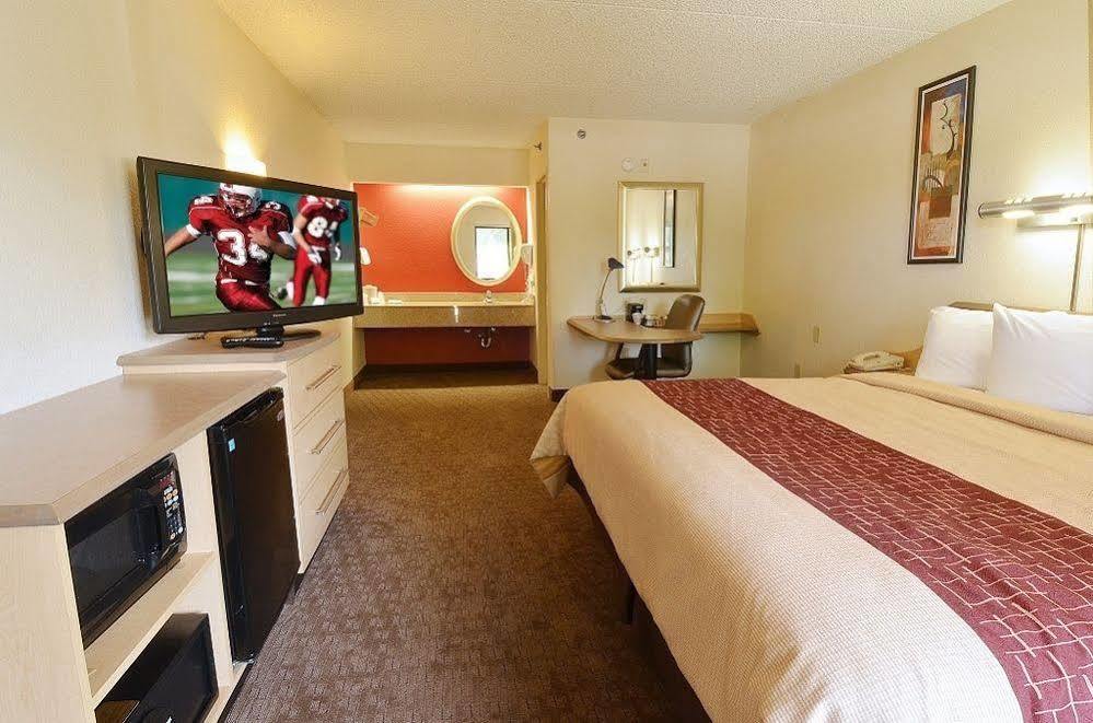 Red Roof Inn Columbus - Grove City Kültér fotó